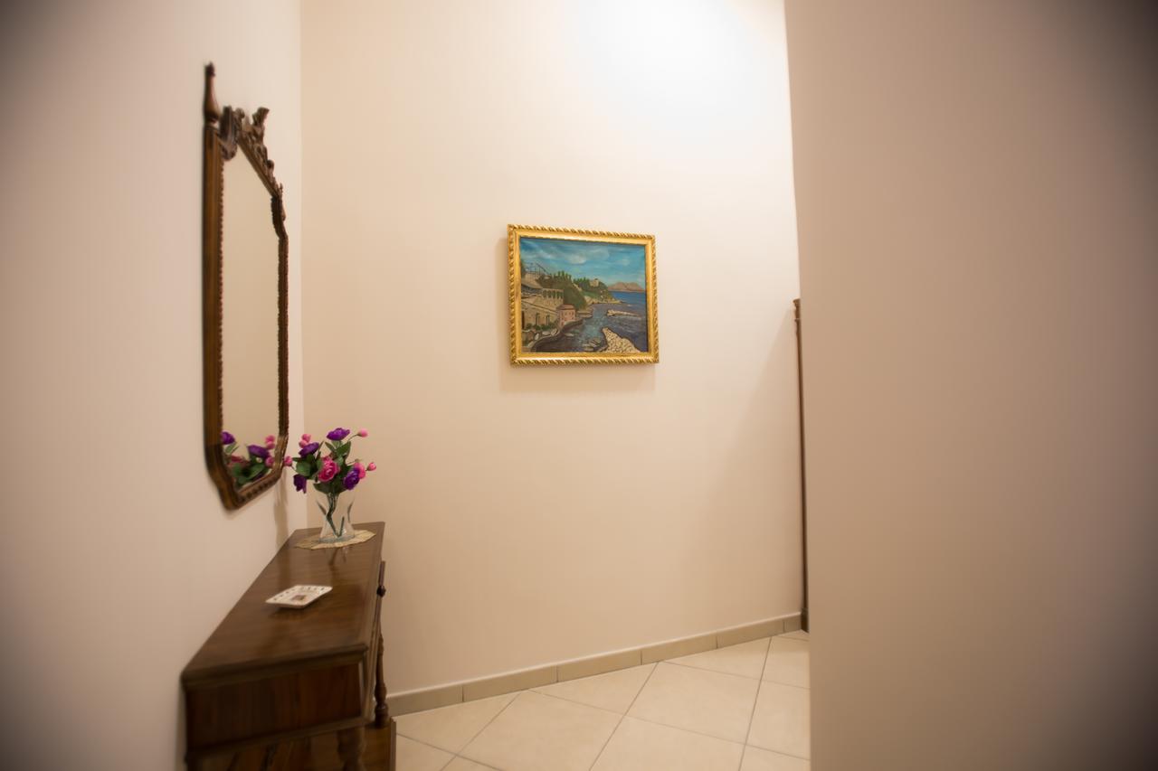 Bed and Breakfast A Casa Di Nonna Giulia Neapol Exteriér fotografie